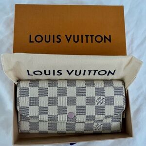 Louis Vuitton Damier Azur Emilie Wallet